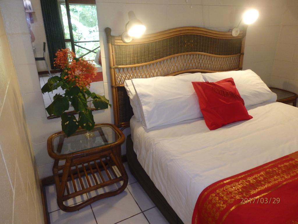 Wonga QLD Palm Beach Accommodation