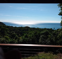 Daintree Oceanview Retreat - holiday home - Palm Beach Accommodation