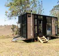 Dam It Getaway Tiny House - Palm Beach Accommodation
