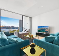 Darling Harbour Waterfront Luxury Apartment - Palm Beach Accommodation