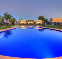 DC on the Lake - Palm Beach Accommodation