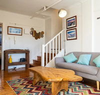 Delightful 3 Bedroom Apartment near Chapel Street in St Kilda - Palm Beach Accommodation