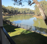Discovery Parks - Maidens Inn Moama - Palm Beach Accommodation