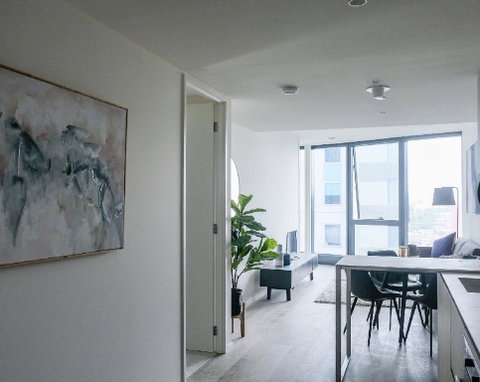 DreamHost Apartments At Southbank - Palm Beach Accommodation 2