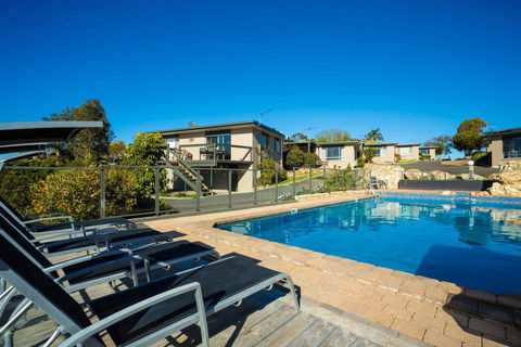 Eagle Heights Holiday Units - Palm Beach Accommodation 0