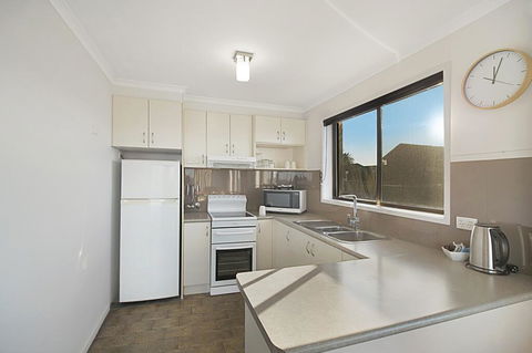 Eagle Heights Holiday Units - Palm Beach Accommodation 3