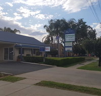 Edward Parry Motel and Apartments - Palm Beach Accommodation