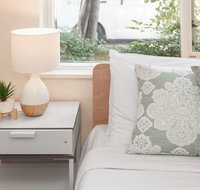 Elle Apartments by Ready Set Host - Palm Beach Accommodation