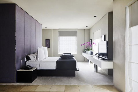 Establishment Hotel - Palm Beach Accommodation 1