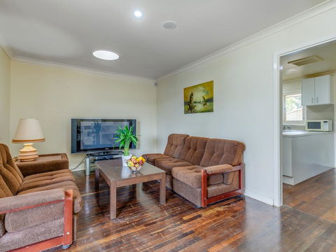 Exclusive Handy Holiday House - Palm Beach Accommodation 0
