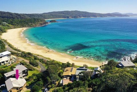 FAR SHORE - Palm Beach Accommodation 0