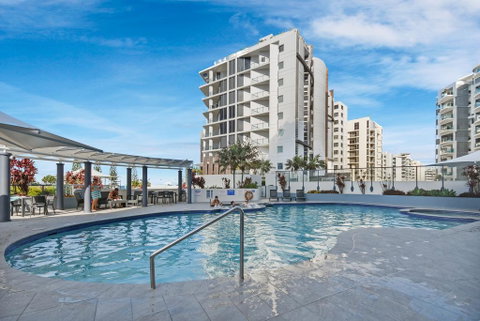 FAVOURITE GET-AWAY ON THE BEACHFRONT - Palm Beach Accommodation 0