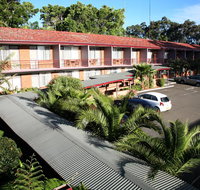 Flinders Motel - Palm Beach Accommodation