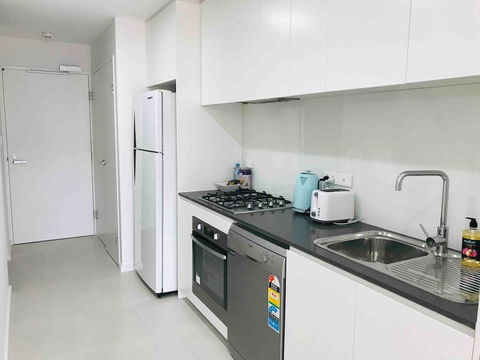 G06 1 Bedroom In Kalina Serviced Apartments - Palm Beach Accommodation 2