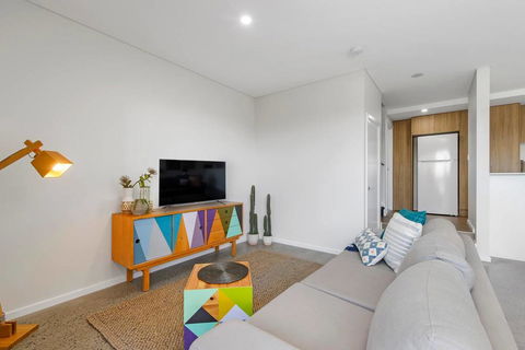 G149 - Apt 2 - Palm Beach Accommodation 3