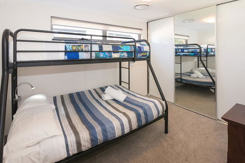 GALE HOUSE - Palm Beach Accommodation 3