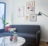 Glamorous Southbank home w/ free Wifi - Palm Beach Accommodation