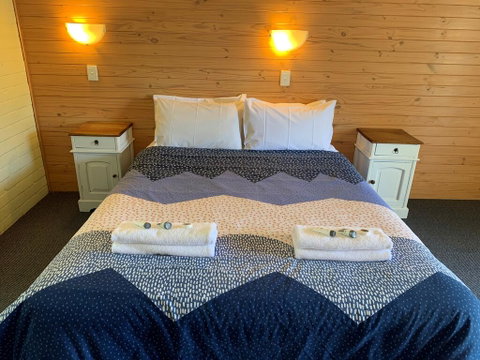 Gloucester Motel - Palm Beach Accommodation 2