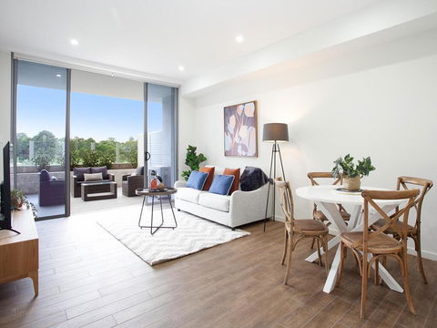 GOLF LOVERS RETREAT-Long/Short Term Lets AVL: L'Abode - Palm Beach Accommodation 0