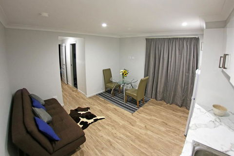 Granny Flat Next To Golf Course - Palm Beach Accommodation 1