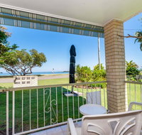 Ground floor air condtioned apartment - Palm Beach Accommodation
