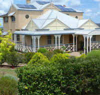 Grovely House - Palm Beach Accommodation