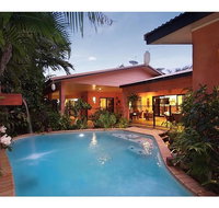 Hacienda Cooya Beach - Palm Beach Accommodation