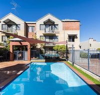 Hay St - Subi - Palm Beach Accommodation