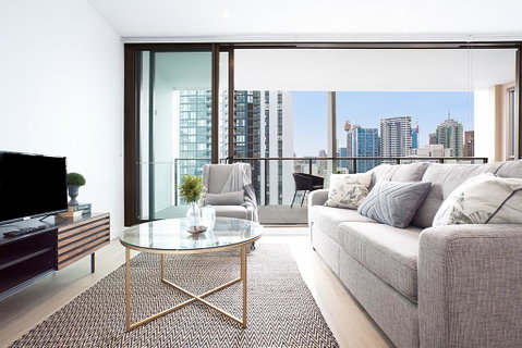 HAYMARKET HEIGHTS - Hosted By L'Abode Accommodation - Palm Beach Accommodation 0