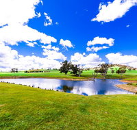 Hillview Farmstay - Palm Beach Accommodation