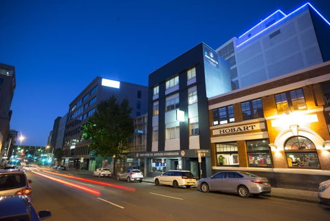 Hobart Central YHA - Palm Beach Accommodation 0