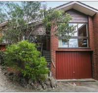 Holiday Home in the Heart of Anglesea - Palm Beach Accommodation