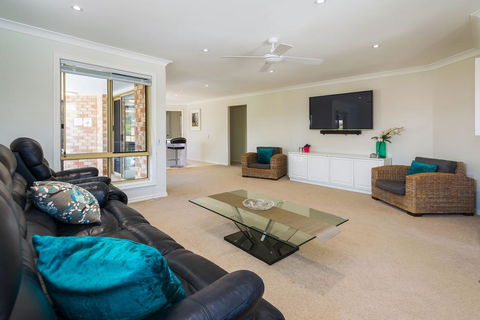 Holiday Home Limetree - Palm Beach Accommodation 3