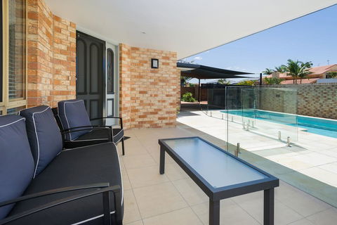 Holiday Home Limetree - Palm Beach Accommodation 2
