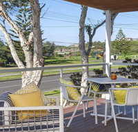 Isthmus on Jones Beach - Palm Beach Accommodation