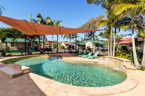 Jacaranda Holiday Park - Palm Beach Accommodation 0