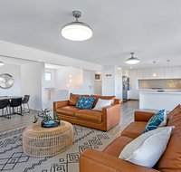 Joleen 9 - Shoal Bay - Palm Beach Accommodation
