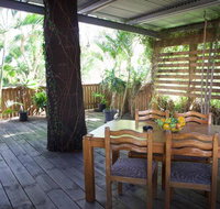 Junction Cottage - Palm Beach Accommodation