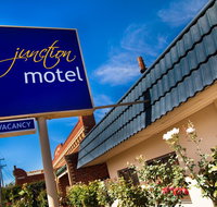 Junction Motel - Palm Beach Accommodation