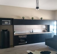 Kindred Parkside Apartments - Palm Beach Accommodation