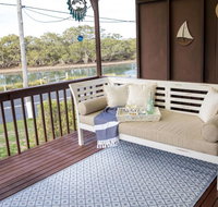 Kookas Nest - waterfront home tranquil setting - Palm Beach Accommodation