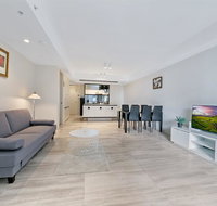 KOZYGURU HAYMARKET SYDNEY CITY VIEW 2 BED STUNNING APT NHA178-1206 - Palm Beach Accommodation