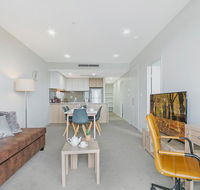 KOZYGURU PARRAMATTA CBD LUXURY 2 BED APT  FREE PARKING NPA011 - Palm Beach Accommodation
