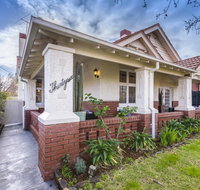 Lady Meredith in Elwood - Palm Beach Accommodation
