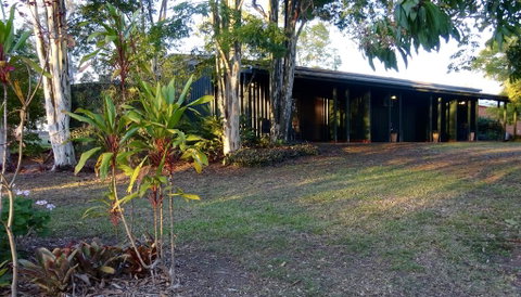 Lagoon Pocket Bed & Breakfast - Palm Beach Accommodation 0