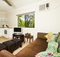 Lake Placid Tourist Park - Palm Beach Accommodation