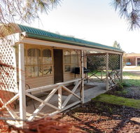 Limestone Cottage - Palm Beach Accommodation