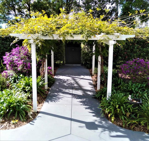 Linda's Place B&B - Palm Beach Accommodation 2