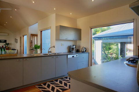 Lumeah - Palm Beach Accommodation 1