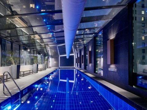 Lux 2BR Apt With A Stunning View Of The Yarra - Palm Beach Accommodation 3